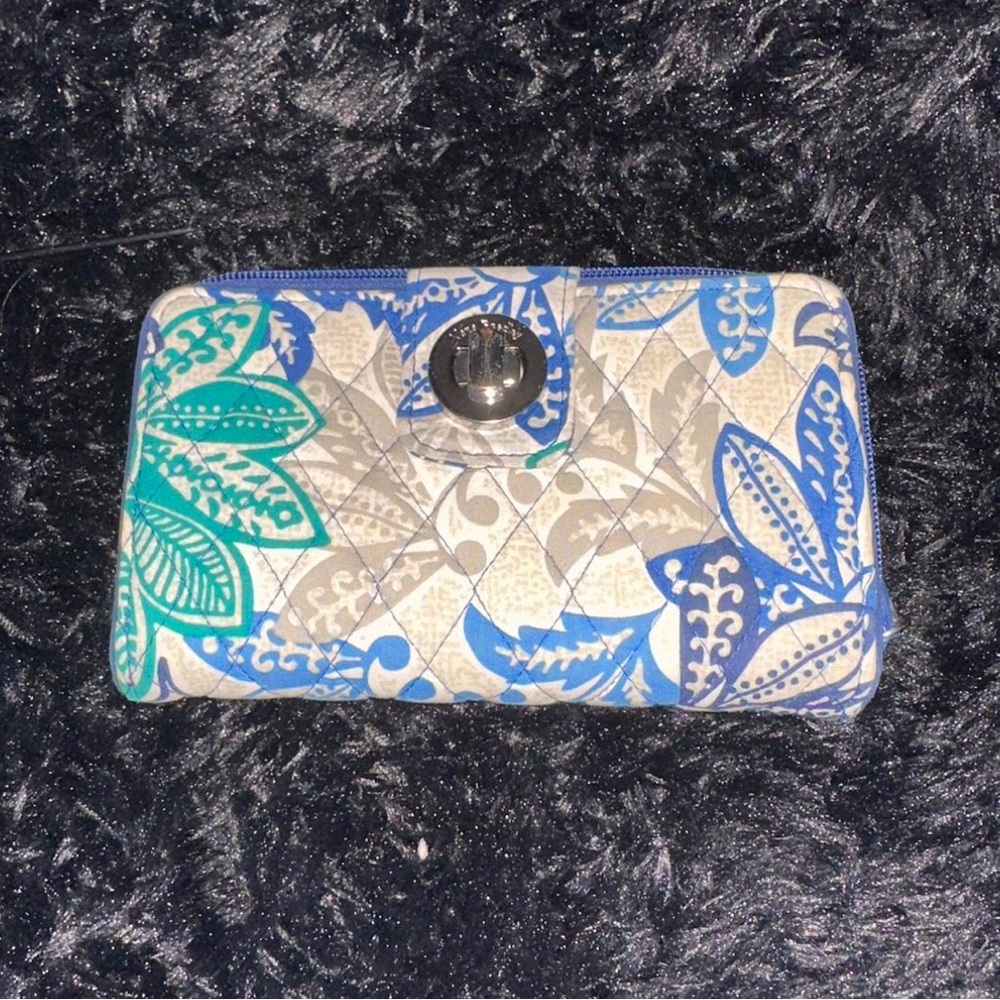 Vera Bradley wallet